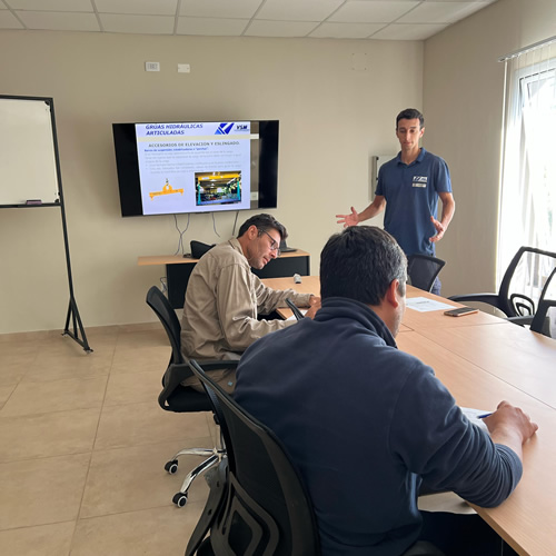 CERTIFICACIONES Y CAPACITACIONES